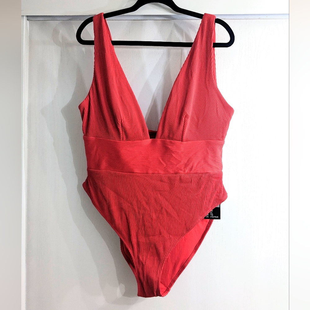 New H&M High Leg Ribbed Swimsuit - Picture 2 of 3